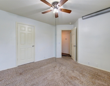 14027 Coveney Drive - Photo Thumbnail 35