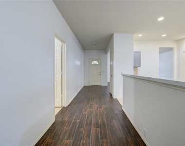 14027 Coveney Drive - Photo Thumbnail 18