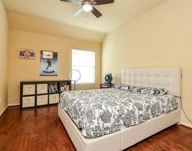 26711 Eagle Park Lane - Photo Thumbnail 28