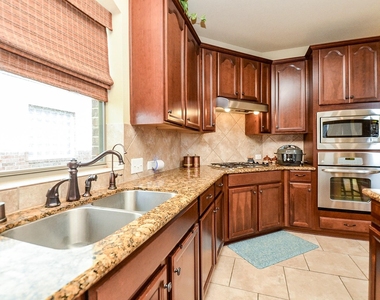 26711 Eagle Park Lane - Photo Thumbnail 15