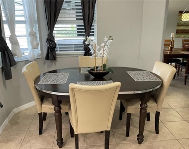 532 Dolcetto Drive - Photo Thumbnail 3