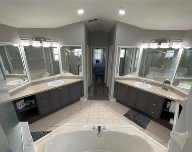 532 Dolcetto Drive - Photo Thumbnail 15