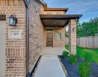 115 Sugar Peak Court - Photo Thumbnail 2