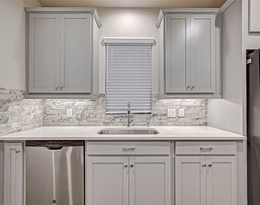 115 Sugar Peak Court - Photo Thumbnail 12