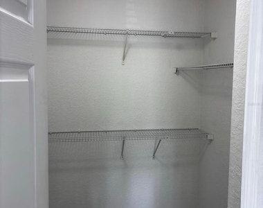8939 Latrec Avenue - Photo Thumbnail 7