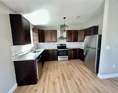 341 Cortez Court - Photo Thumbnail 6