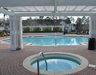 1301 Eastern Pecan Place - Photo Thumbnail 26
