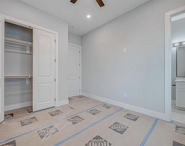 6840 Del Rio Street - Photo Thumbnail 31
