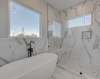 6840 Del Rio Street - Photo Thumbnail 40
