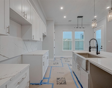 6840 Del Rio Street - Photo Thumbnail 22