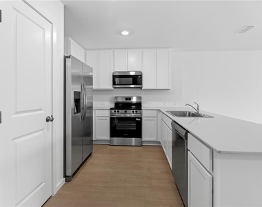 1225 Orion Street - Photo Thumbnail 2