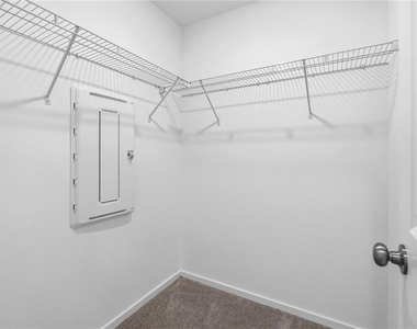 1225 Orion Street - Photo Thumbnail 15