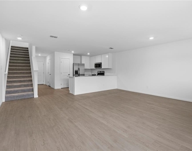 1225 Orion Street - Photo Thumbnail 9
