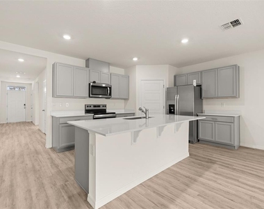1078 Clay Boulevard - Photo Thumbnail 23