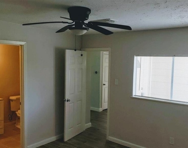 19246 Cypress River Drive - Photo Thumbnail 5