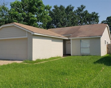 19246 Cypress River Drive - Photo Thumbnail 2