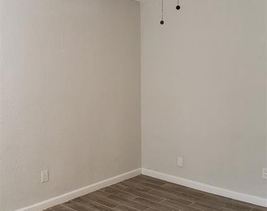 19246 Cypress River Drive - Photo Thumbnail 6