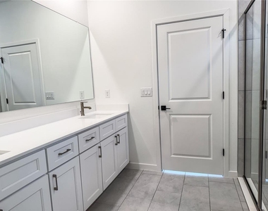 4521 Nw 37th Street Road - Photo Thumbnail 17