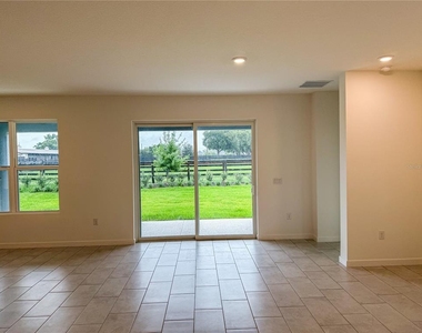 4521 Nw 37th Street Road - Photo Thumbnail 14