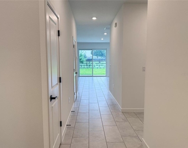 4521 Nw 37th Street Road - Photo Thumbnail 2