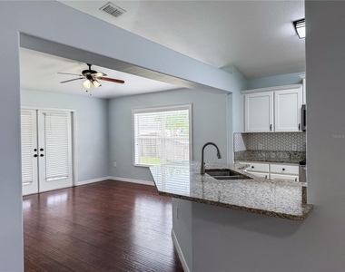 3786 Sw 100th Street - Photo Thumbnail 4