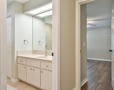 3909 Se 8th Street - Photo Thumbnail 23