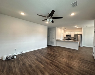 4559 Se 25th Loop - Photo Thumbnail 6