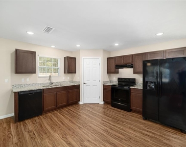 23935 Ne 118th Avenue - Photo Thumbnail 17