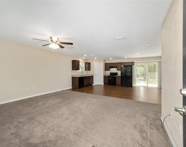 23935 Ne 118th Avenue - Photo Thumbnail 6