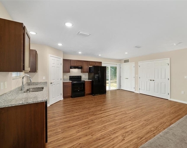 23935 Ne 118th Avenue - Photo Thumbnail 14