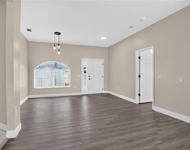 121 Aurelia Court - Photo Thumbnail 4