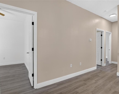 121 Aurelia Court - Photo Thumbnail 26