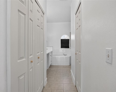 121 Aurelia Court - Photo Thumbnail 18