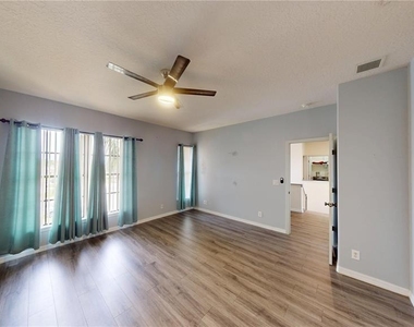 3044 Camino Real Drive S - Photo Thumbnail 13