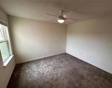 5844 Soter Lane - Photo Thumbnail 13