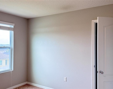362 Nova Drive - Photo Thumbnail 35