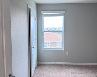 362 Nova Drive - Photo Thumbnail 37