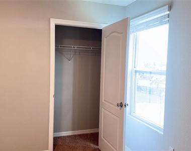 362 Nova Drive - Photo Thumbnail 29
