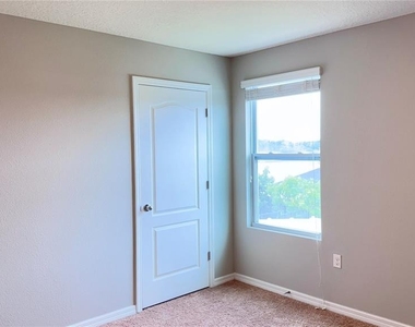 362 Nova Drive - Photo Thumbnail 31