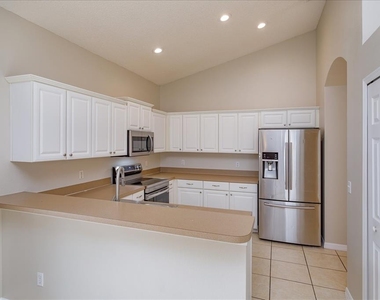 5537 Burlwood Drive - Photo Thumbnail 7