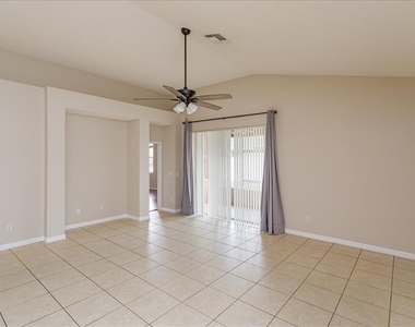 5537 Burlwood Drive - Photo Thumbnail 13