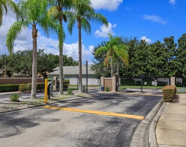 5537 Burlwood Drive - Photo Thumbnail 31