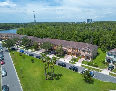 11191 Savannah Landing Circle - Photo Thumbnail 1