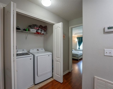 11191 Savannah Landing Circle - Photo Thumbnail 27
