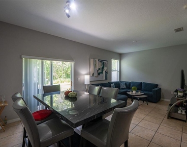 11191 Savannah Landing Circle - Photo Thumbnail 17