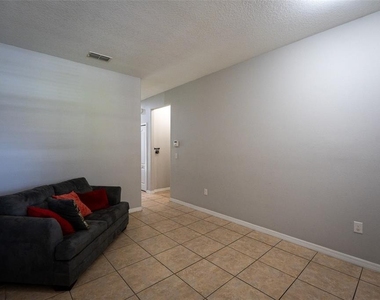 11191 Savannah Landing Circle - Photo Thumbnail 11