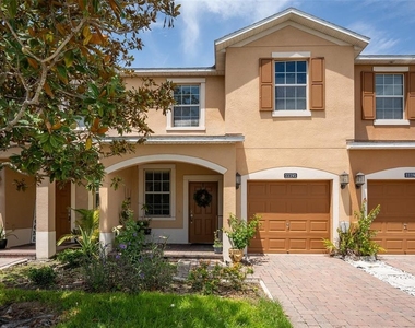 11191 Savannah Landing Circle - Photo Thumbnail 7