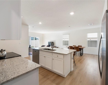 2630 Angel Falls Drive - Photo Thumbnail 13