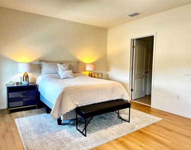 2630 Angel Falls Drive - Photo Thumbnail 36