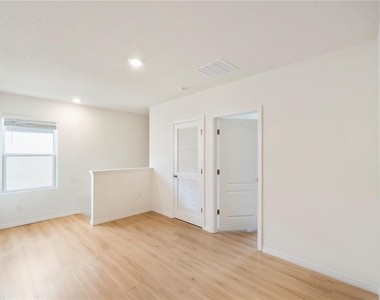 2630 Angel Falls Drive - Photo Thumbnail 25